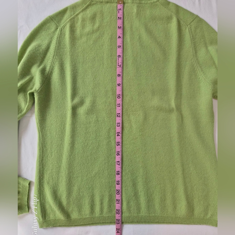 ​Valerie Stevens 2-Ply 100% Cashmere Turtleneck Sweater - Lime Green - Large - Picture 7 of 12